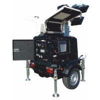 Equipo de iluminación móvil monofásico con cuatro focos LED y bajo nivel de ruido.