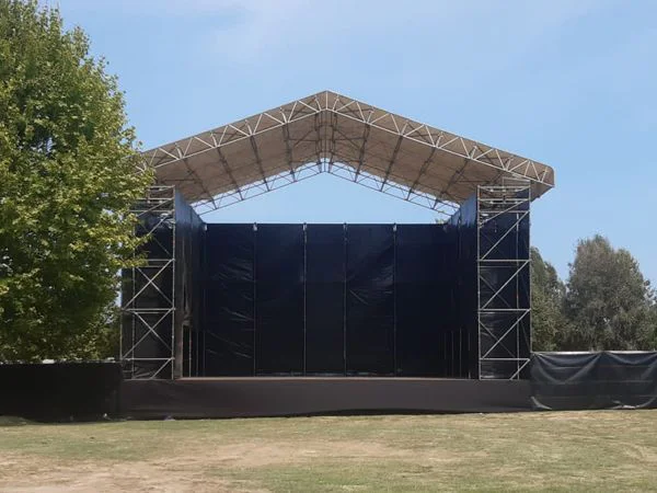 Escenario Parc de les Aigües Festival Acústica