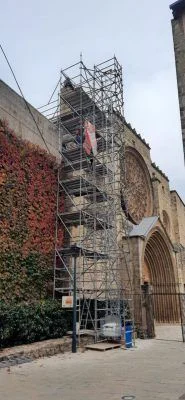 Montaje montacargas de andamios