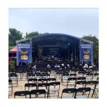 Alquiler Escenario remolque con cubierta Stagemobil XLR