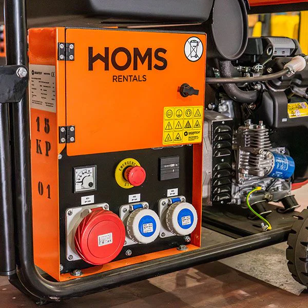 Generador eléctrico profesional de 15 kVA Stage V, modelo Dagartech DGH 15 TF BC, para mantenimiento de instalaciones y trabajos en obra.