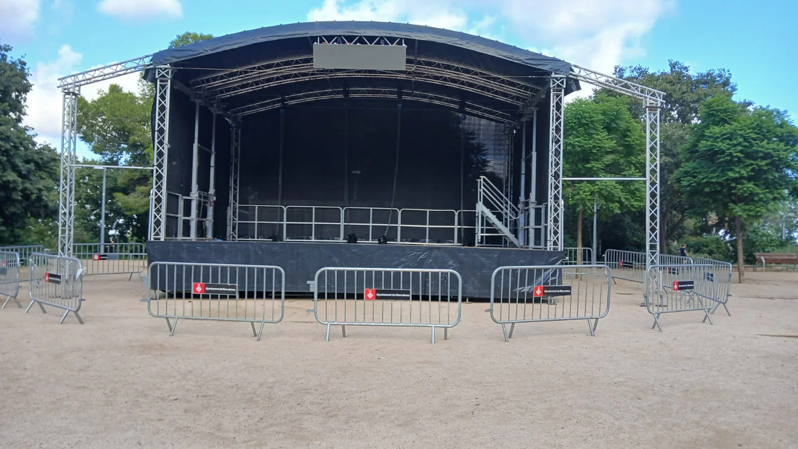 escenario remolque xlr