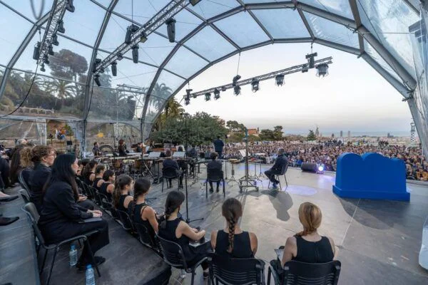 alquiler escenario transparente