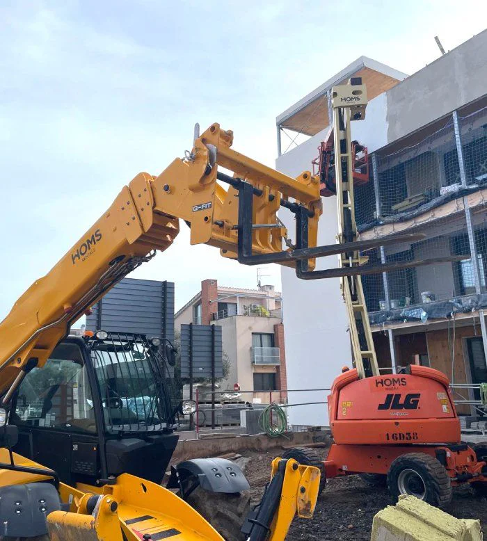 Alquiler de maquinaria y andamios para construcción – Homs Rentals