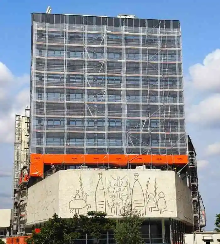 Maquinaria, módulos y estructuras en alquiler para rehabilitación – Homs Rentals
